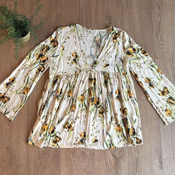 FREE PEOPLE BELLA PRINT TUNIC CREAM WITH FLOWERS SIZE SMALL - Picture 3 of 5